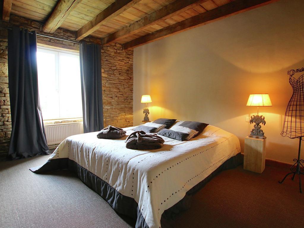 Unique Holiday Home In Virton With Jacuzzi Latour Buitenkant foto