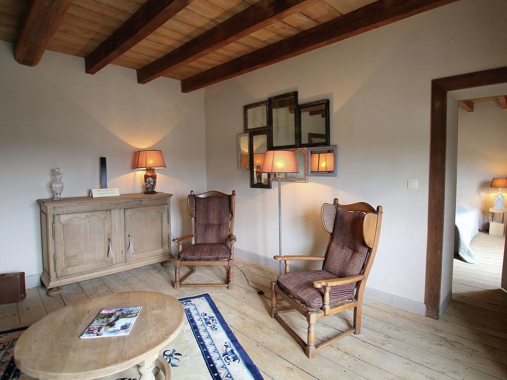 Unique Holiday Home In Virton With Jacuzzi Latour Buitenkant foto